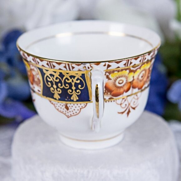 Vintage Imari Style Colclough English Bone China Tea Cup and Saucer 1930… - Picture 7 of 15